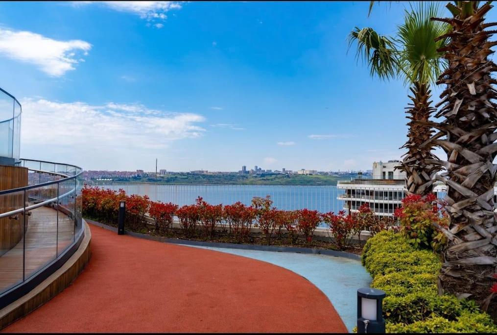 Golden Stones House Sea And Lake View Estambul Exterior foto