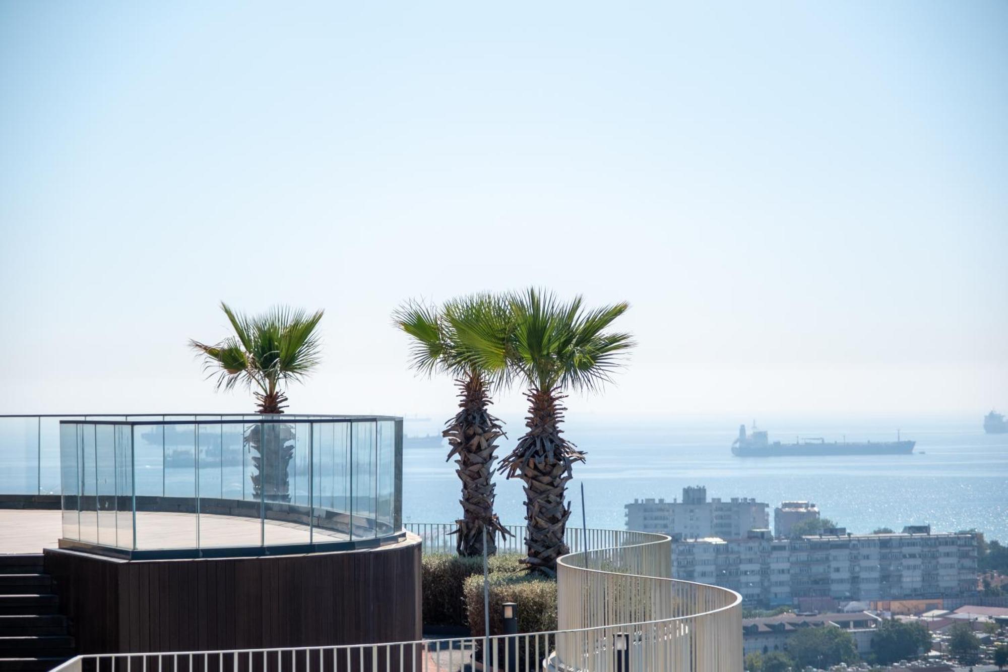 Golden Stones House Sea And Lake View Estambul Exterior foto